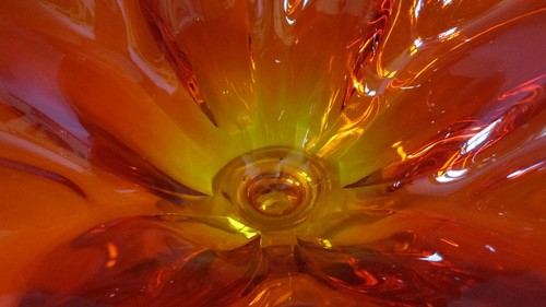 Viking Persimmon Orange Glass 6 Fingered Petaled Pedestal bowl 10 x 7 Amber Base - Picture 7 of 10