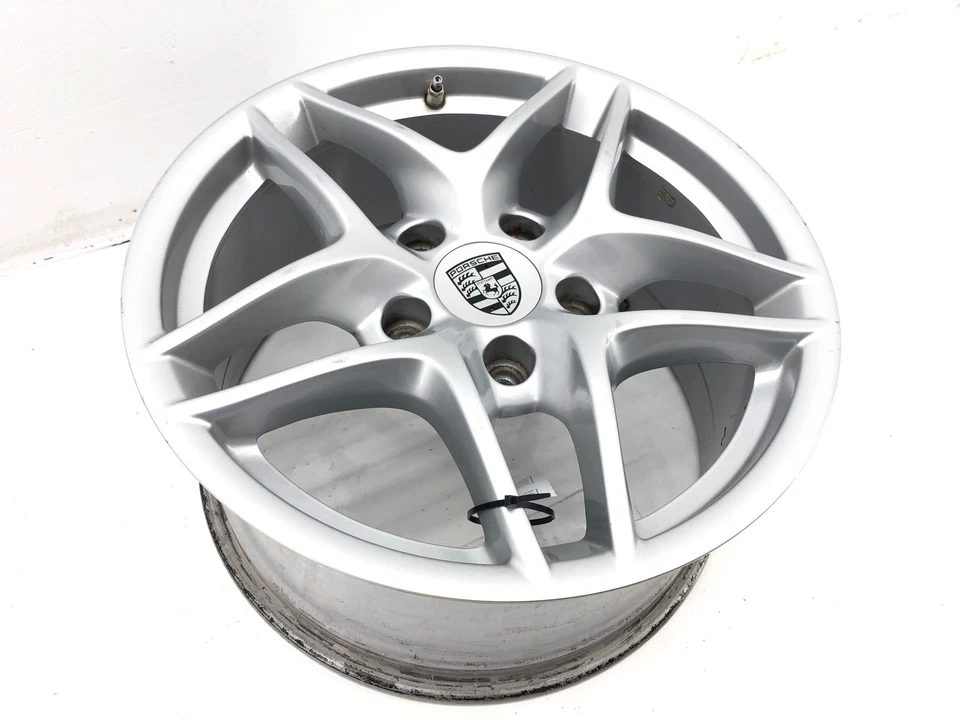 2009-2012 PORSCHE BOXSTER 17x8.5 REAR WHEEL RIM 498736212707 *LIGHT SCRATCHES* - Image 2 of 4