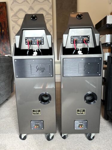 WILSON AUDIO SASHA 2 SPEAKERS, EXCELLENT CONDITION, AUTHORISED DEALER! - Picture 11 of 21