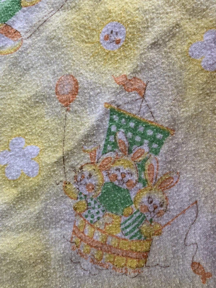 老式邓迪接收毯黄色大象兔子熊长颈鹿狮子 — 第 4/4 张图片