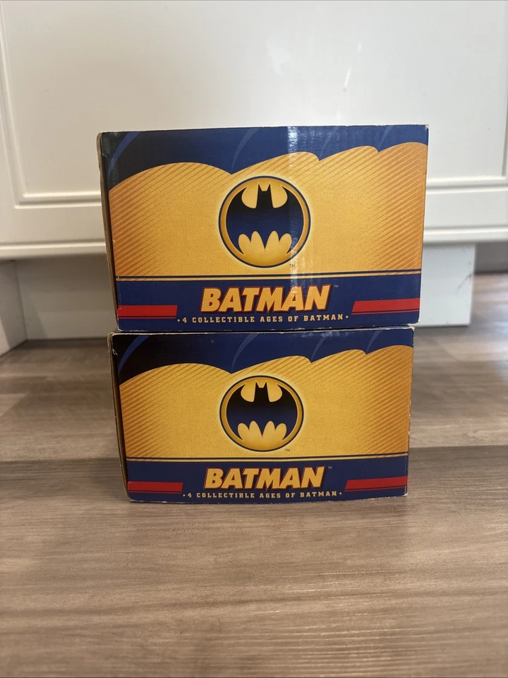 Vehículos Batman 4 Edades Coleccionables de Batman - DC Comics - Paquete de 2 (2005) NUEVO Foto 4 de 4