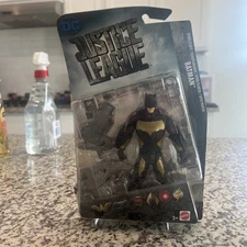 NEW! DC Justice League Hydro-glider Batman Figure, 6" Figure   (FGG70)