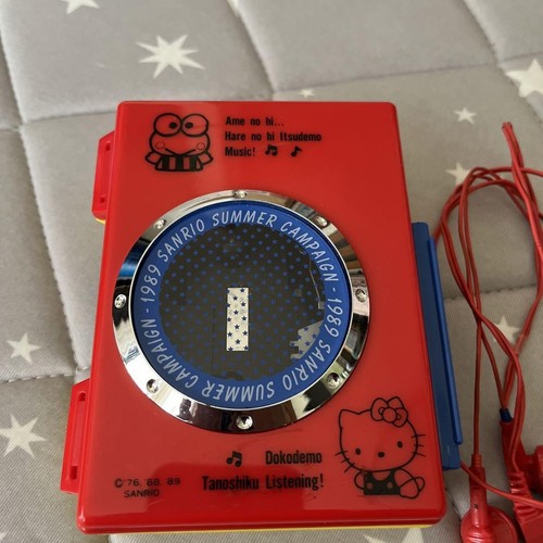 Reproductor de casete estéreo retro Sanrio verano 1985 audio portátil vintage - Imagen 2 de 7