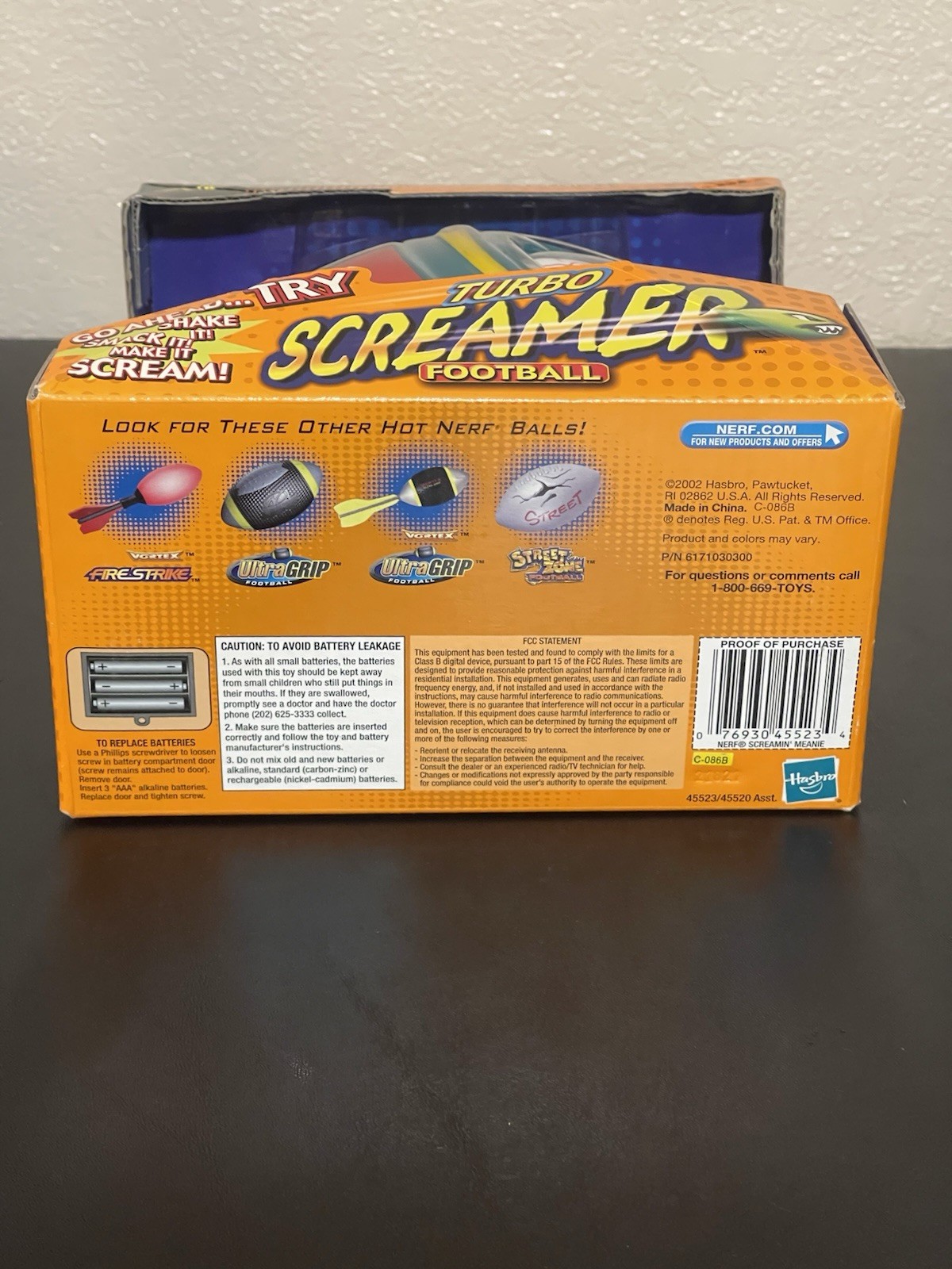 Nerf Turbo Screamer Football 2002 Hasbro Green Scream Madballs NiB