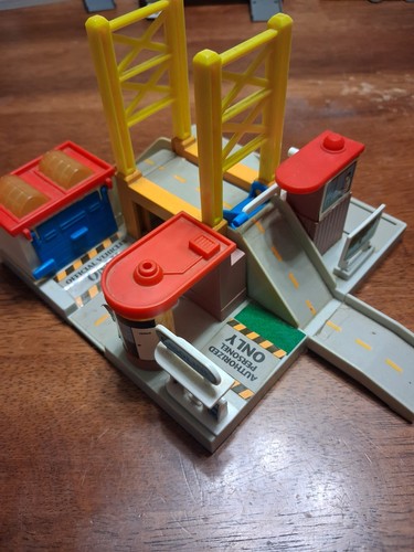 Playset ponte a pedaggio Galoob Micro Machines 1991 serie Hiways & Byways