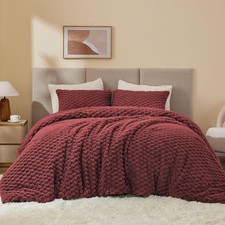 Fluffy Queen Comforter Set Burgundy Fleece Soft Comforter for Queen Size Bed