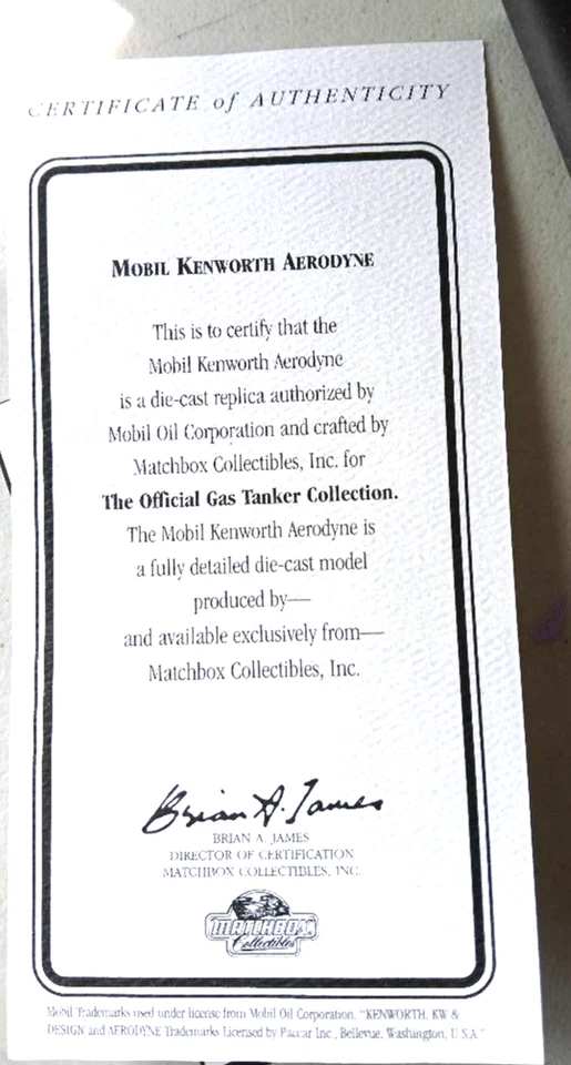 Matchbox Collectibles Mobil Kenworth Aerodyne Tanker escala 1:100 1998 diecast Foto 2 de 4