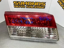 2009 RENAULT LAGUNA HATCHBACK PASSENGER SIDE LEFT INNER REAR LIGHT REF: BP30