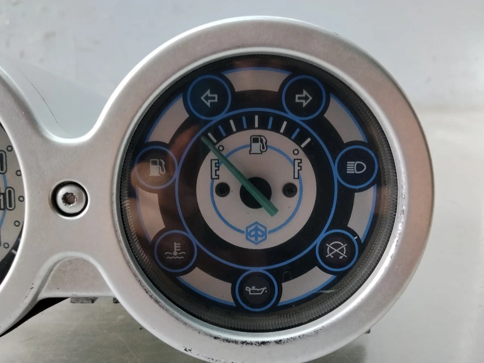 582739 Strumentazione Contachilometri Veglia Piaggio Beverly 125 200 2002 2003 - Immagine 4 di 4