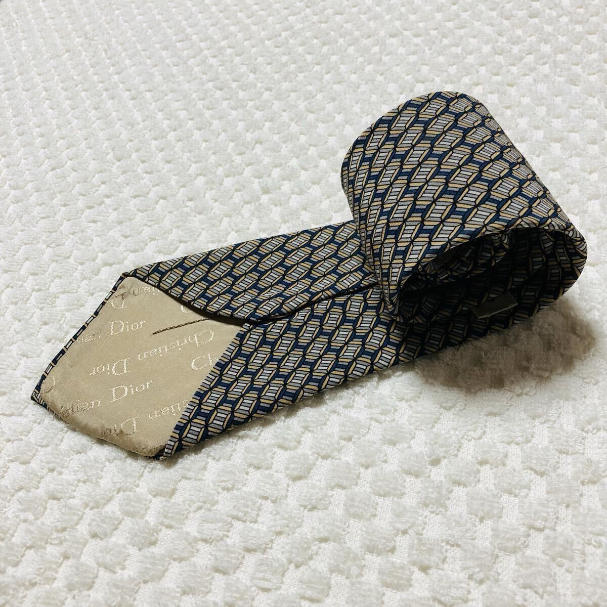 Excellent condition Christian Dior tie jewelry all over pattern 100 silk navy x thumbnail 3