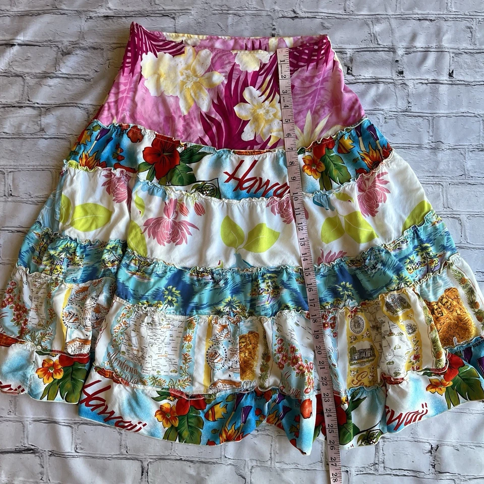 Patchwork Skirt Tiered Hawaiian Travel Themed Medium Ruffled Unique Luau Peasant - Image 4 of 4