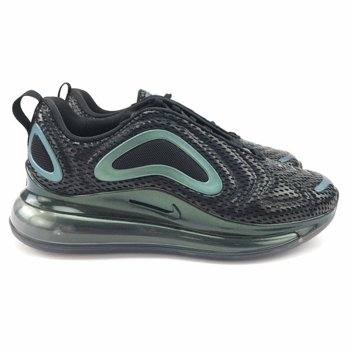 Nike Women's Air Max 720 Throwback 