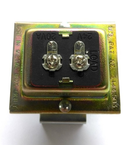 Dormeyer DCT-20-120 Transformer, In: 120VAC Out: 24VAC 20VA w/ Mounting Bracket - Picture 4 of 8