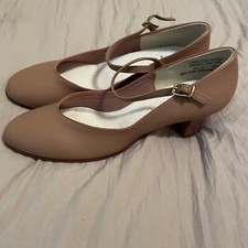 Capezio Dance Shoe Womens 8 1/2 Narrow 560 Sun Tan Nude Heel New WO Box Strap