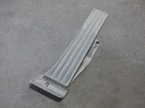 BMW E90 E91 E92 E60 E61 E63 E83 E70 E71 Fahrpedalmodul Automatikgetriebe 6789998