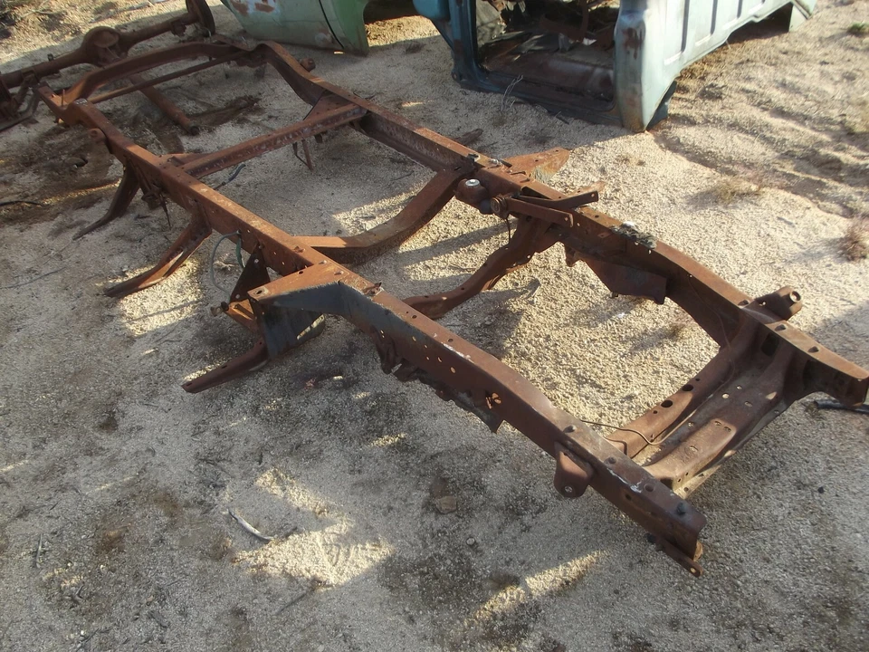 1947 - 1953 雪佛兰卡车短框架 3100 1950 1951 1948 1949 — 第 3/4 张图片