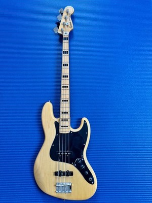 Squier Jazz E-Bass  Classic Vibe ˋ70s  UPDATE: incl.  Thomann Koffer/Case