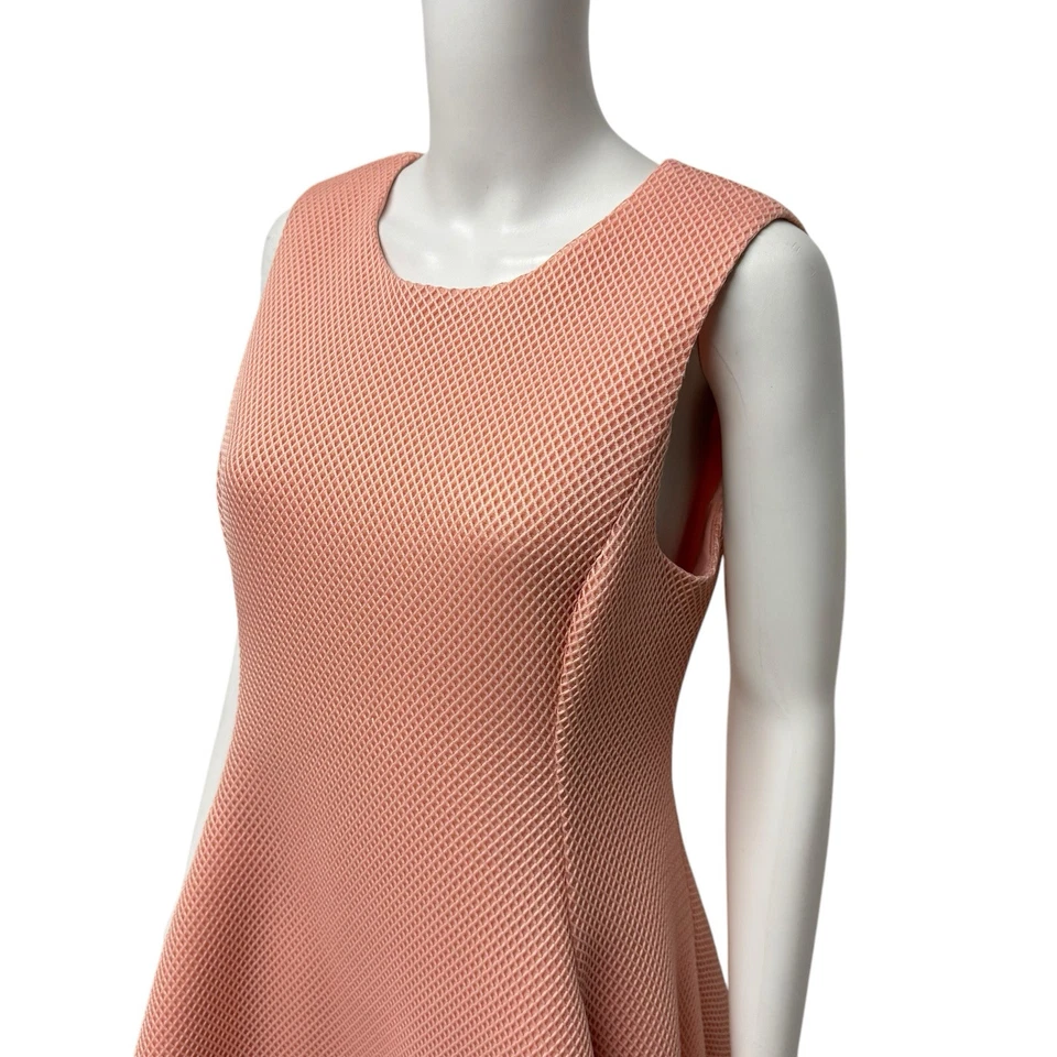 DKNY Women's A line dress sleeveless zip closure with pockets size 10 - Image 4 of 4