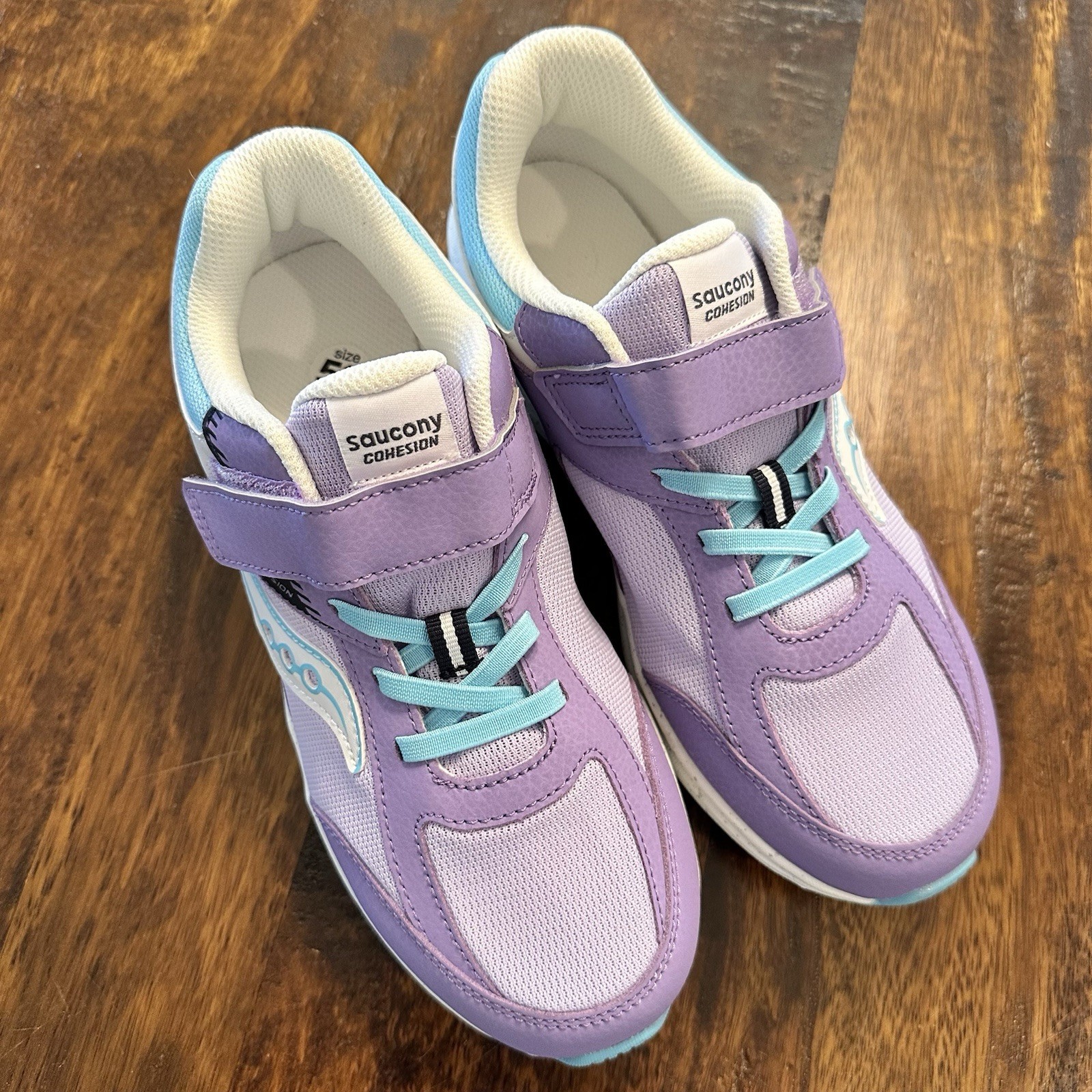 Saucony Cohesion Girl&rsquo;s Big Kid Size 5.5 Sneaker Purple  N