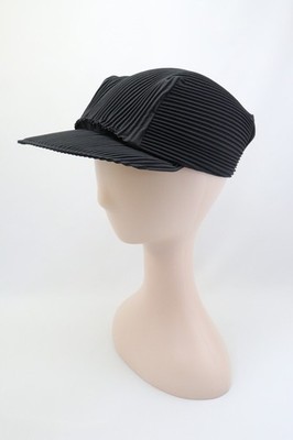 Authentic PLEATS PLEASE Black Cap ISSEY MIYAKE 062 9299 | eBay