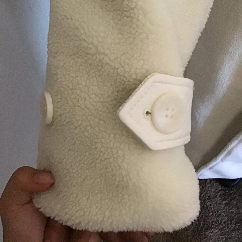 Rachel Parcell. Sherpa Jacket Size XS Ivory Faux Fur Open Front NWT$198 New - Image 4 of 4