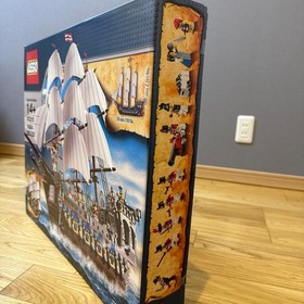 LEGO 10210 Imperial Flagship Pirates Ship New Sealed Misb Unopened Vintage Rare