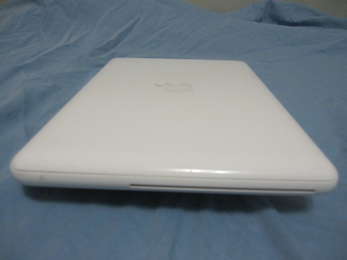 Apple MacBook A1342 Core 2 Duo 2.4 13 Apple MacBook A1342 Core 2 Duo 2.4 13