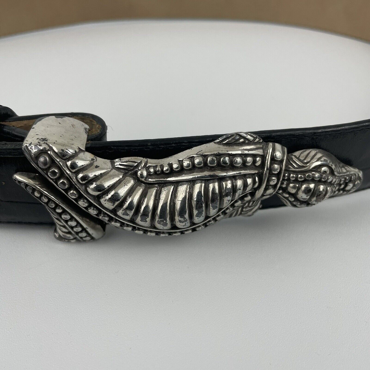 90s VTG Y2K Brighton Leather Embossed Belt Alligator Buckle  display picture 3