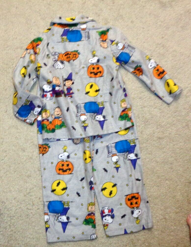 Peanuts Boys Halloween Pajama Set Charlie Brown Snoopy 2 Piece Size 4 New - Picture 3 of 3