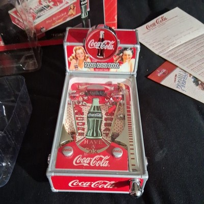 商品Ｎｏ.３７７７★激レア・Ｃｏｃａ―Ｃｏｌａ☆Ｍｕｓｉｃａｌ・Ｂａｎｋ★ Coca-Cola 1998 Pinball Machine Musical Bank Vintage Works Great