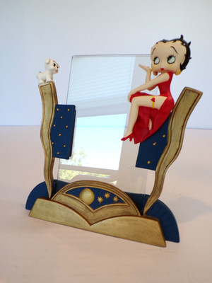 Vandor Betty and Pudgy Handmade Celestial Picture Frame for 3'' X 5''
