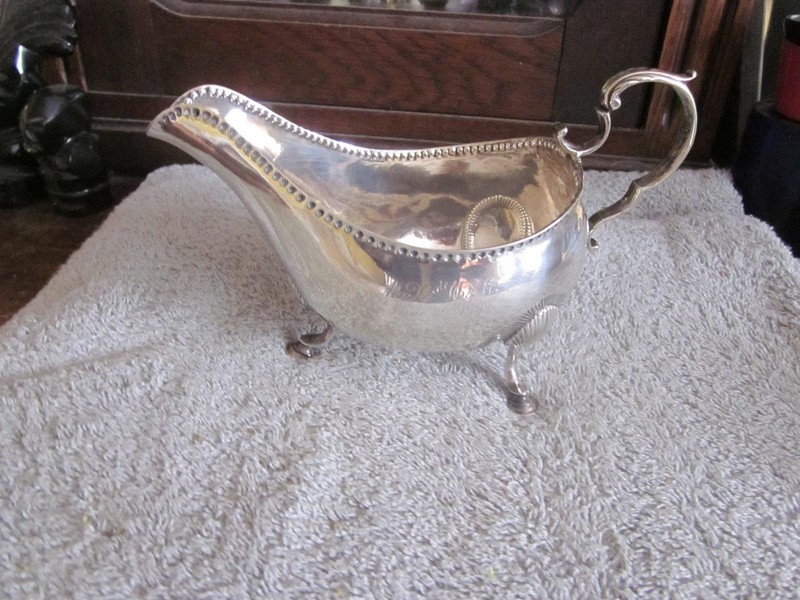 1 c.1785 Irish Silver Gravy Boat, 169 grams, with 2 monograms: 1797 and 1903