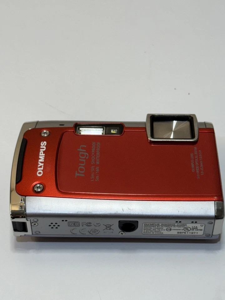 -OLYMPUS-Tough Series TG-610 *ROJA* Cámara Digital Impermeable 5m ~Probada~ •BONITA• Foto 4 de 4