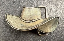 Cowboy Hat Belt Buckle Western Style That Rides Tall
