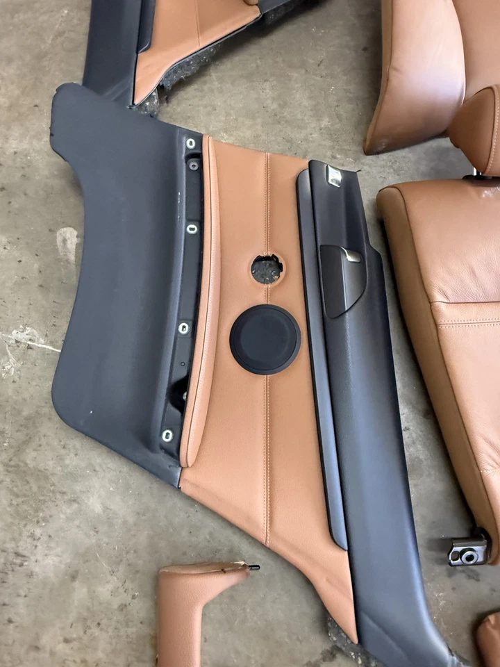 08-13 BMW 328xi 335xi E92 cupé cuero marrón interior conjunto diestro usado OEM Foto 3 de 4