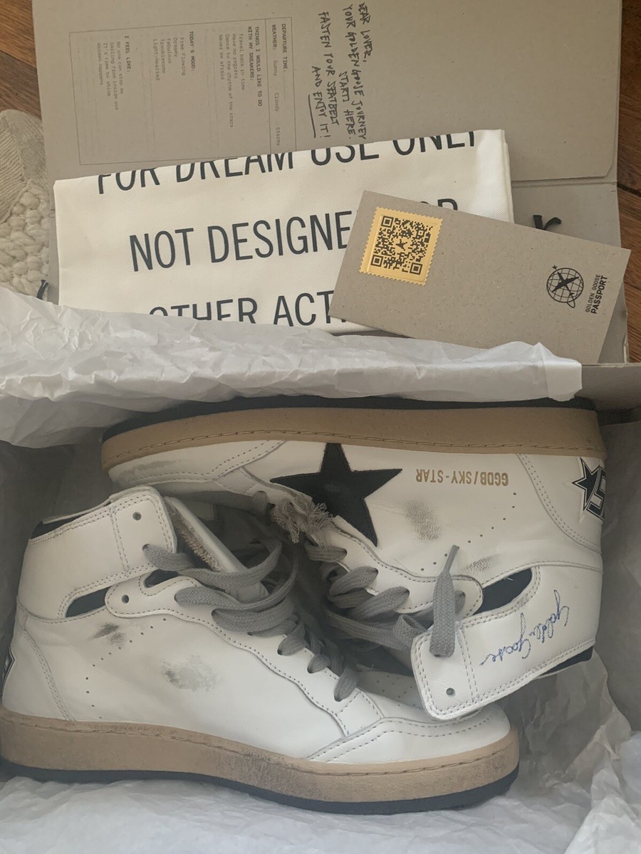 Golden Goose Sky Star Sneaker size High-Top White Black NIB Golden Goose Sky Star Sneaker size High-Top White Black NIB