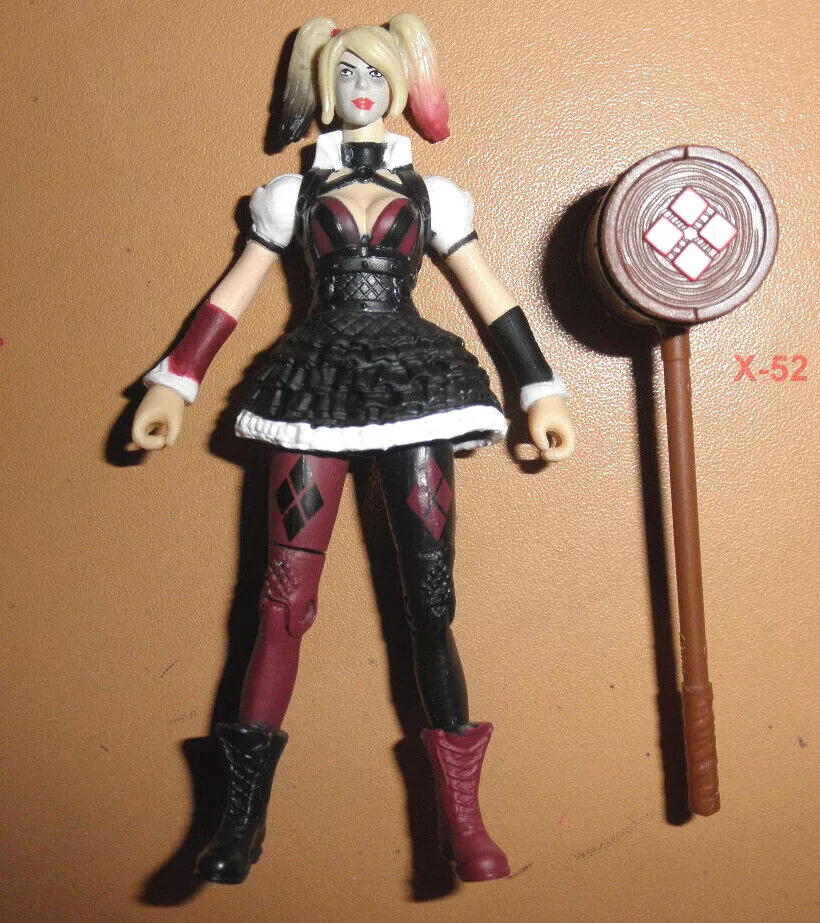 Boneca Harley Quinn Arkham Knight - Arlequina Dc Multiverse