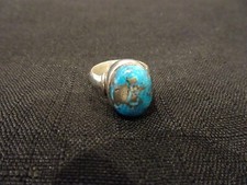  667-STERLING SILVER KINGMAN TURQUOISE RING SIZE-7