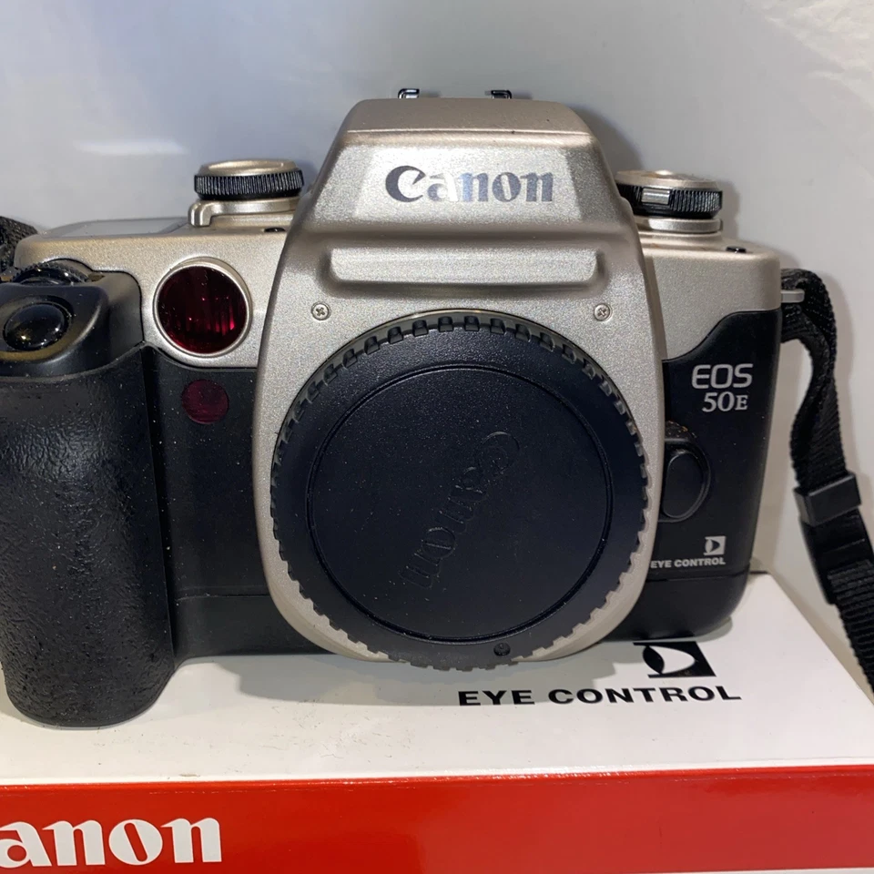 Canon EOS 50E 35MM SLR Camera Body - Image 2 of 4