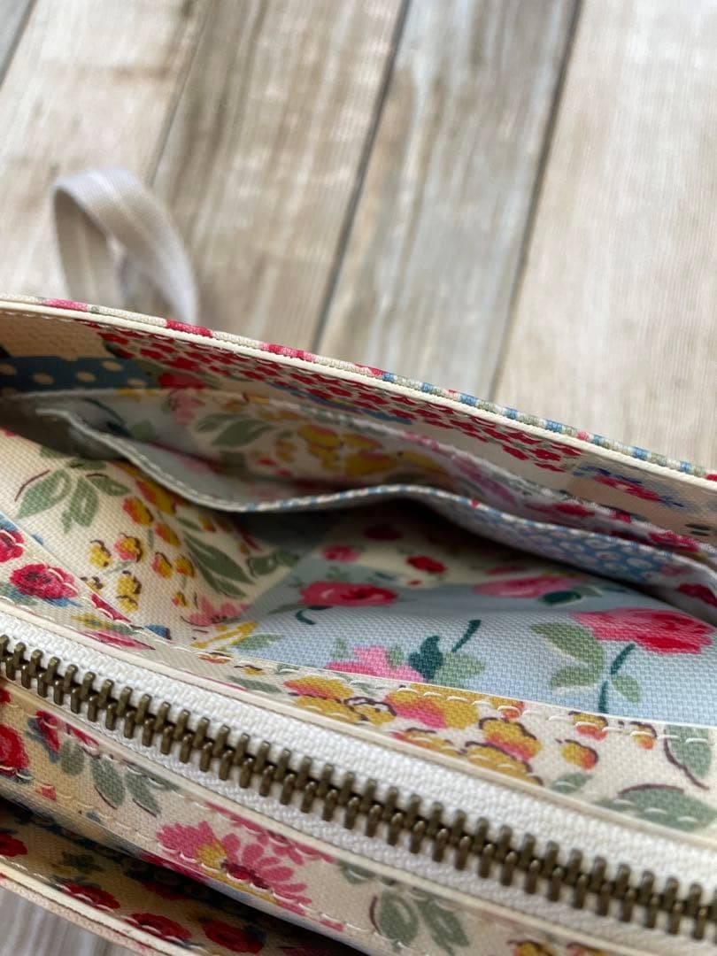 Cath Kidston Patchwork Shoulder Bag Christmas Gif… - image 4