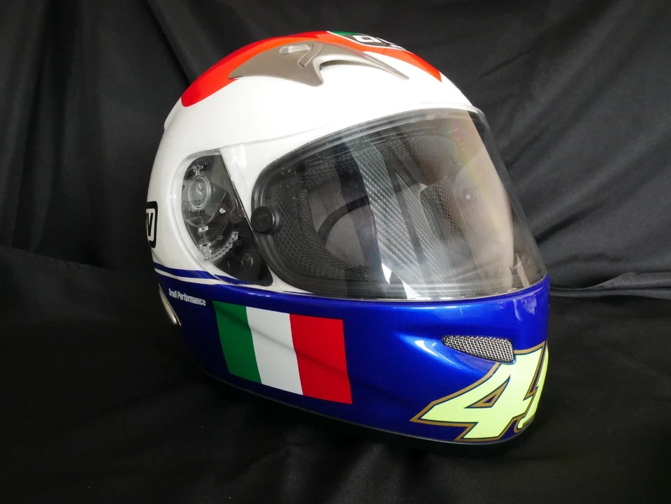 AGV Ti-Tech "Heart" Rossi Limited Edition - Photo 1/4