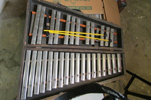 Antique Deagan Roundtop" Orchestra Bells Mounted in folding case 1123