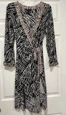 BCBG MaxAzria Women’s Wrap Dress V Neck SZ M Party Cocktail Long Sleeve