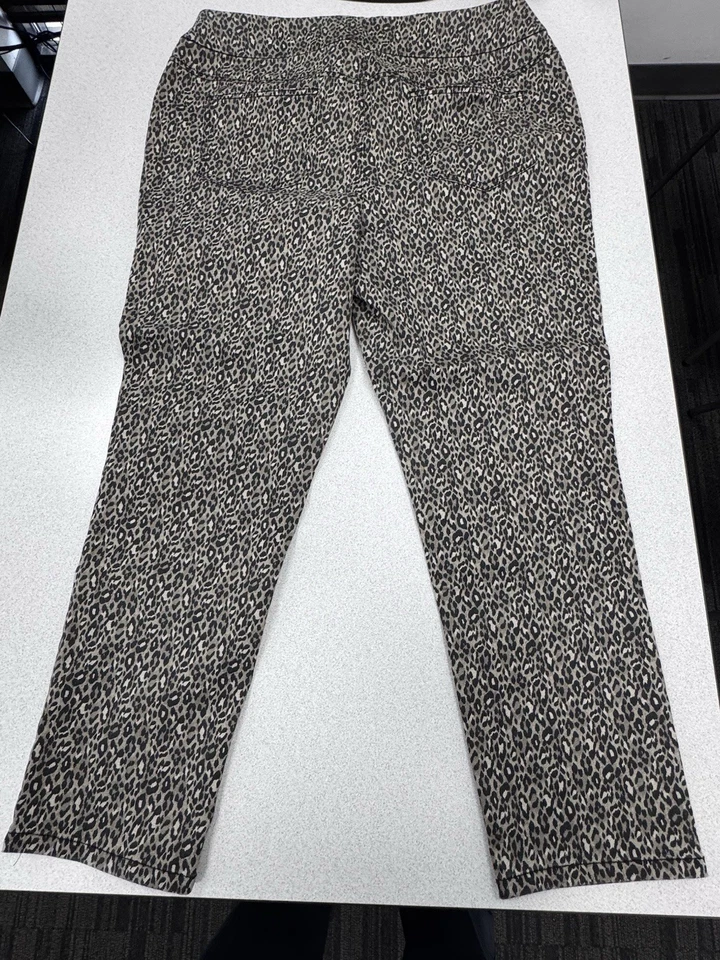 Chico’s Size 2 Women’s So Slimming Pants Slim Ankle Leopard Cheetah Print - Image 3 of 3