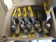 Quantity 10 Brass Ball Valve w/ Locking Handle Parker VVP500P-4 Female Pipe Ends