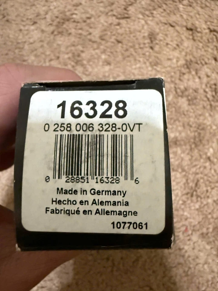 Sensor de oxígeno Bosch 16328 para BMW Mercedes-Benz 323i 525i 525xi 528i 2001-2018 Foto 2 de 2