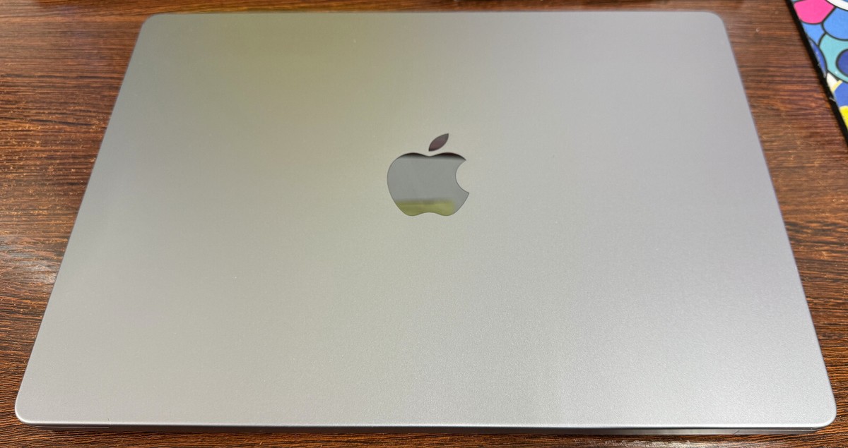 Apple MacBook Pro 14