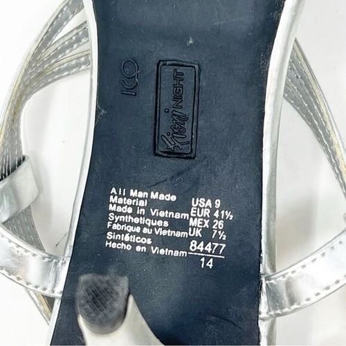 FIONI NIGHT SILVER DRESSY FAUX LEATHER VEGAN SANDALS PARTY HEELS WOMENS SZ 9 - Picture 7 of 7