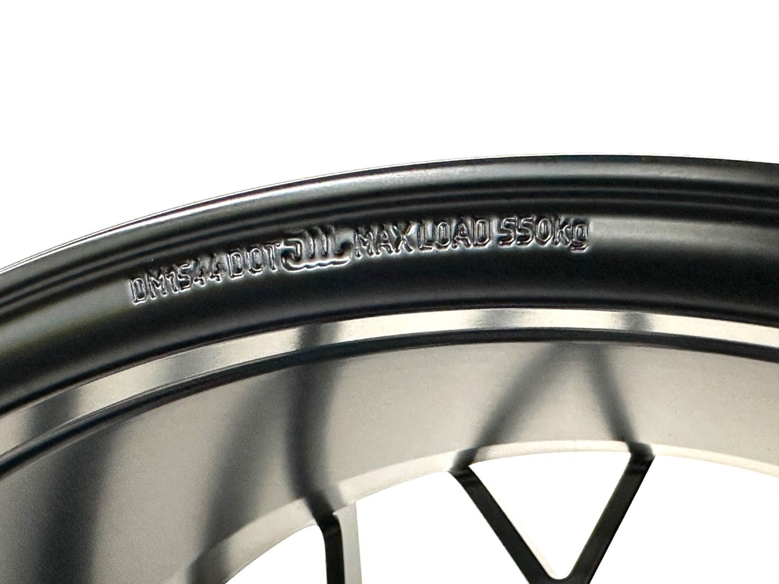 Lamborghini Huracan STO Rear Rim Center Lock Brand New OEM 4T3601017R