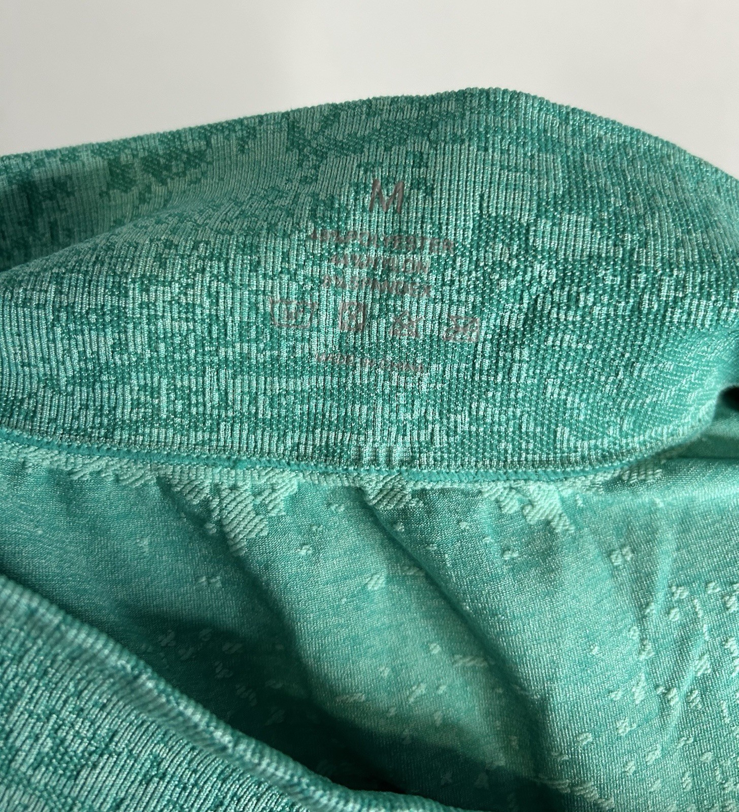 NVGTN Performance Seamless Compression Shorts Wom… - image 3